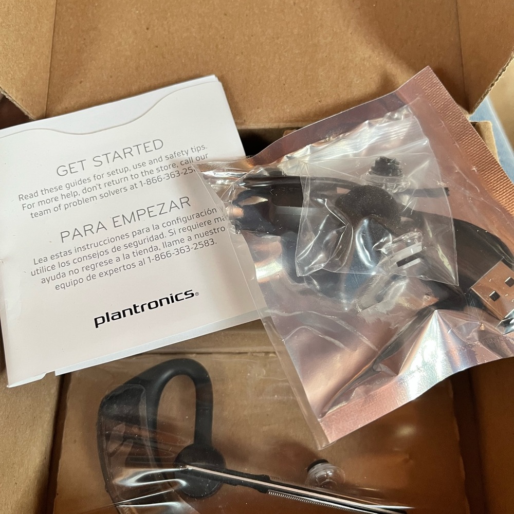 Plantronics by Poly Voyager Legend Wireless Headset Single-Ear Noise Cancelling